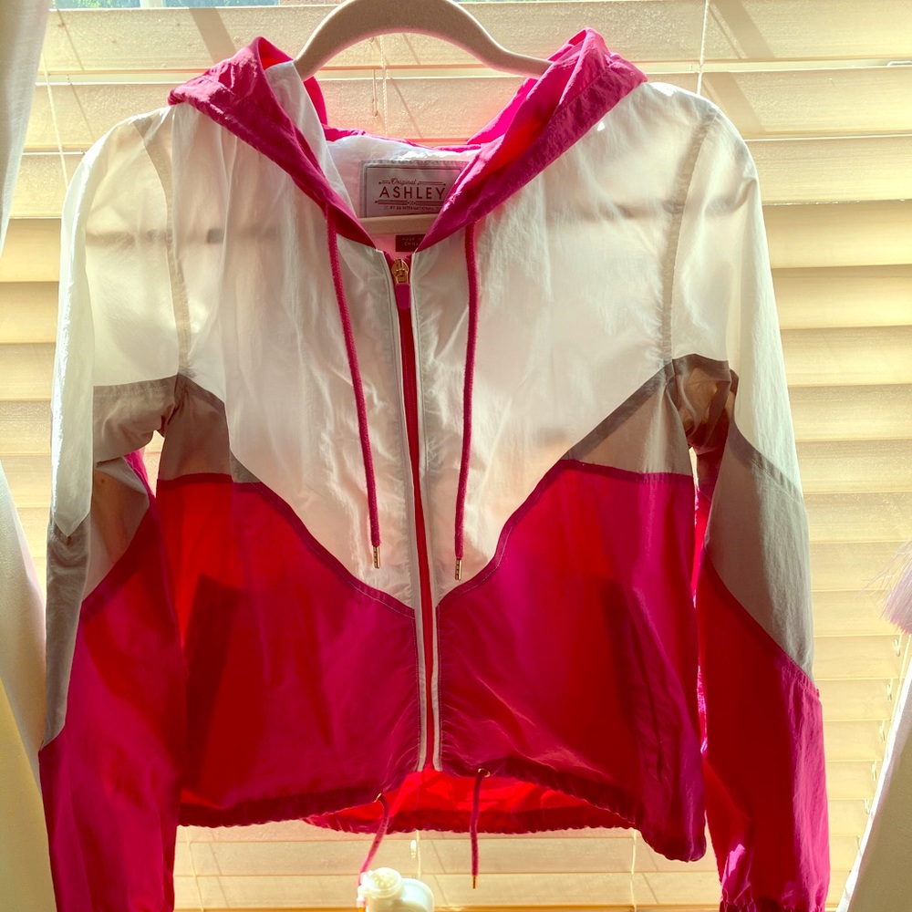 Pink, white, and gray windbreaker 🌸☁️🐰